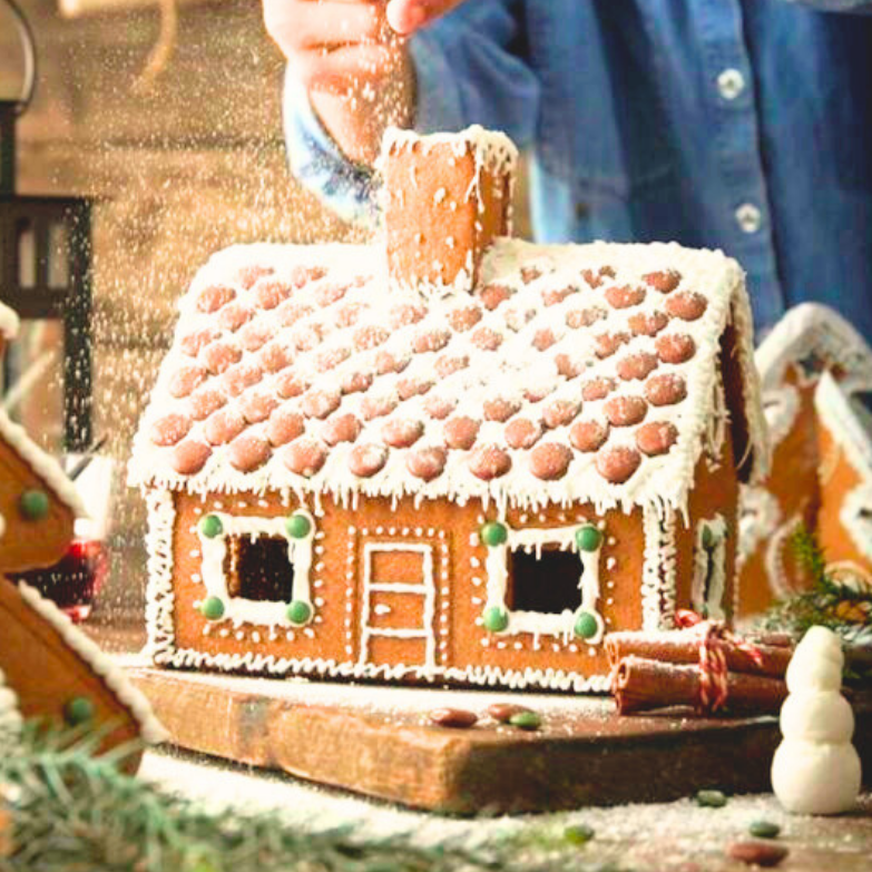 Adults Christmas Class: Gingerbread House Tuesday 10th December 6-9PM