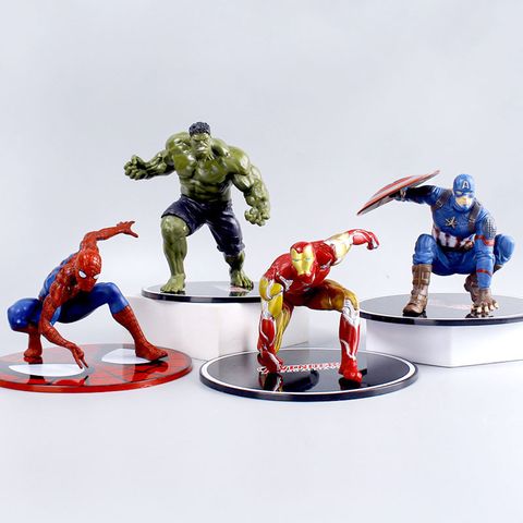 THE AVENGERS | PLASTIC FIGURINES | 4 PIECE SET