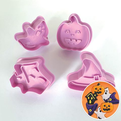 HALLOWEEN | PLUNGER CUTTER | SET OF 4